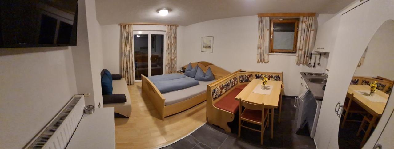 Pension Weber Гріс-ім-Зелльрайн Екстер'єр фото